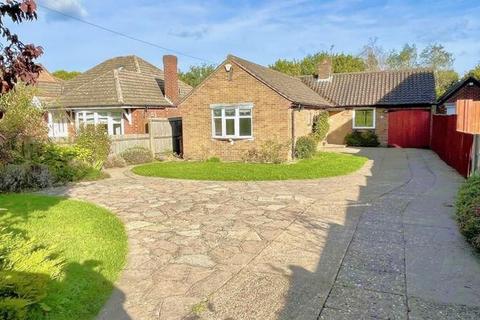 2 bedroom bungalow for sale - Riseholme Road, Lincoln, Lincolnshire, LN1 3SN