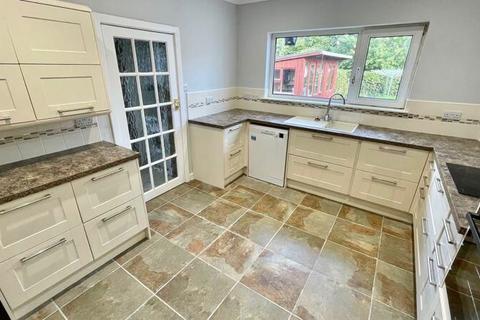 2 bedroom bungalow for sale - Riseholme Road, Lincoln, Lincolnshire, LN1 3SN