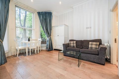 Studio to rent, Elsham Road, W14