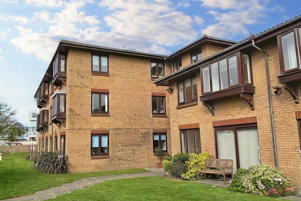 Southbourne 1 bed retirement property £150,000