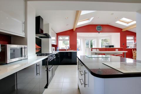 97 Hillson Drive, Fareham, PO15 6NP