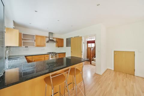 undefined, Princess Mary Close, Guildford, GU2