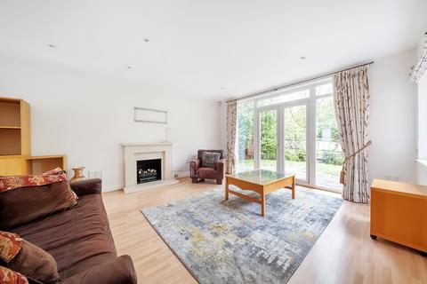undefined, Princess Mary Close, Guildford, GU2