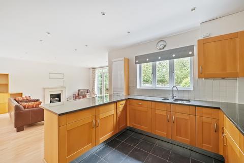 undefined, Princess Mary Close, Guildford, GU2