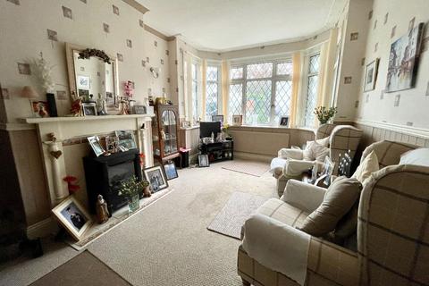 62 Bushmore Road, Hall Green, Birmingham, B28 9QX