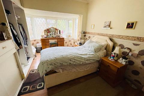 62 Bushmore Road, Hall Green, Birmingham, B28 9QX