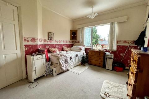 62 Bushmore Road, Hall Green, Birmingham, B28 9QX