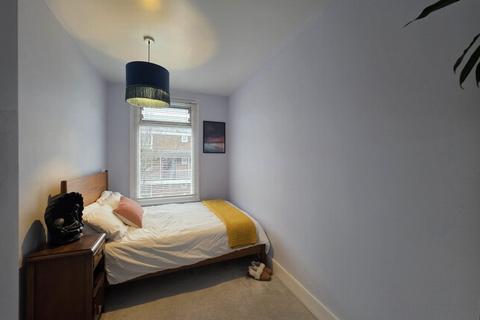 2 bedroom flat to rent, Bavaria Road, Archway, N19