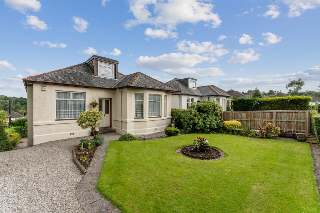 Stamperland Drive, Clarkston, East Renfrewshire, G76 8HE 4 bed bungalow