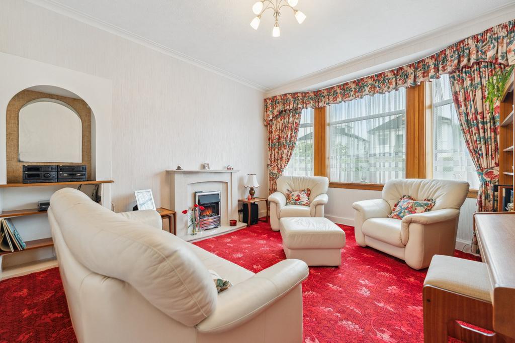 Stamperland Drive, Clarkston, East Renfrewshire, G76 8HE 4 bed bungalow