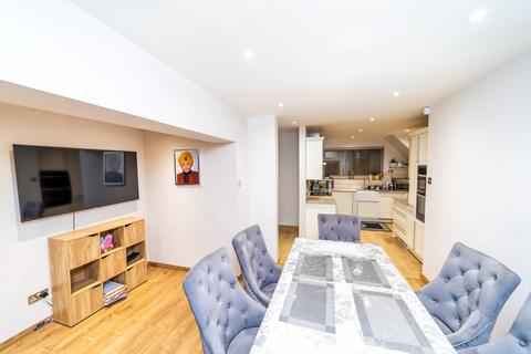 undefined, Forest Rise, Thurnby LE7