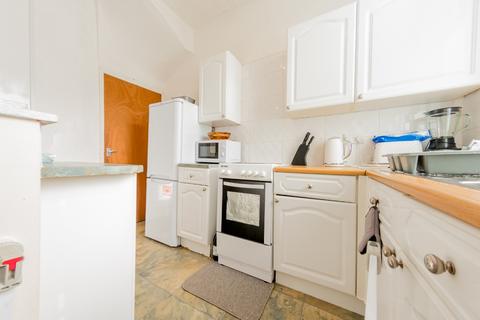 34 Tilbury Mount, Leeds, LS11 0DB