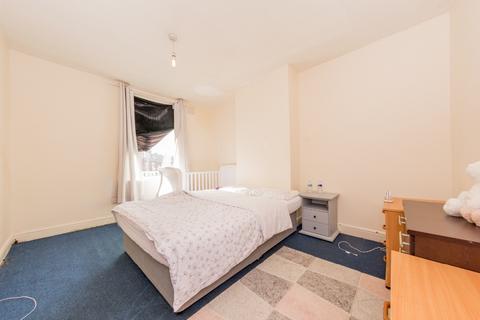 34 Tilbury Mount, Leeds, LS11 0DB