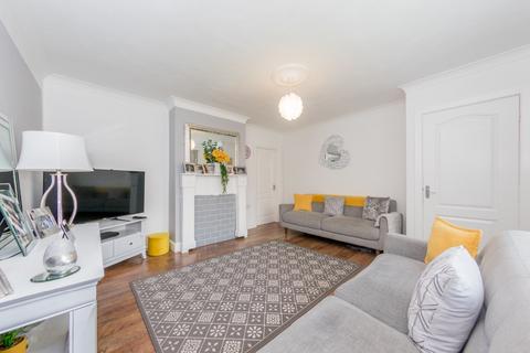9 Cardinal Square, Leeds, LS11 8HS