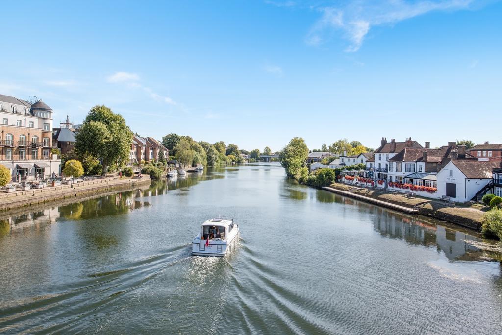 Staines Upon Thames
