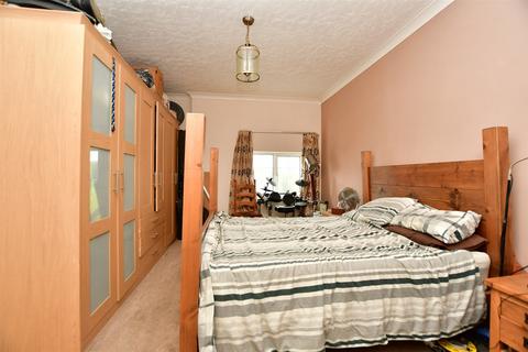 1 bedroom apartment for sale, Church Road, Murston, Sittingbourne, Kent