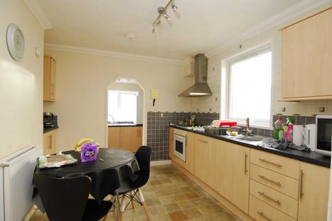 4 bedroom house share to rent, 19 Lipson Avenue