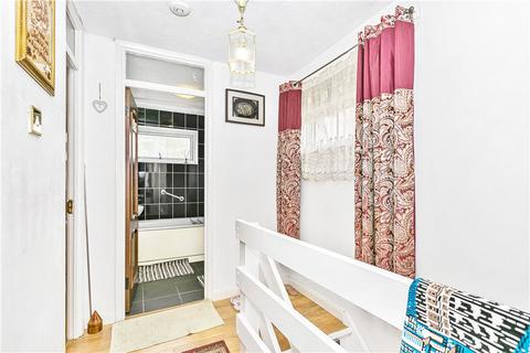 3 bedroom end of terrace house for sale, Channel Close, Hounslow, TW5