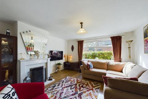 11 Bettycroft Close, Ravensthorpe, Northampton, NN6 8EL