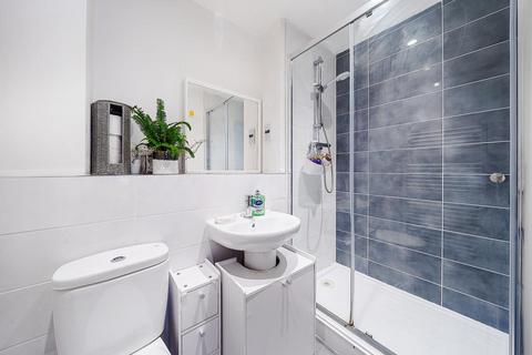 Flat 1, Meredew Place, 19 Kings Reach, Slough, SL3 7US