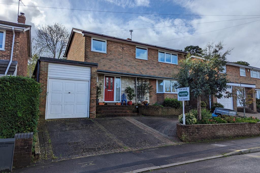 WEST DOWNS CLOSE, FAREHAM 4 bed detached house for sale £460,000