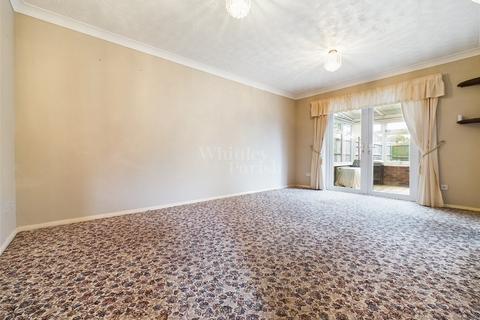 2 bedroom semi-detached bungalow for sale, High View Drive, Attleborough NR17