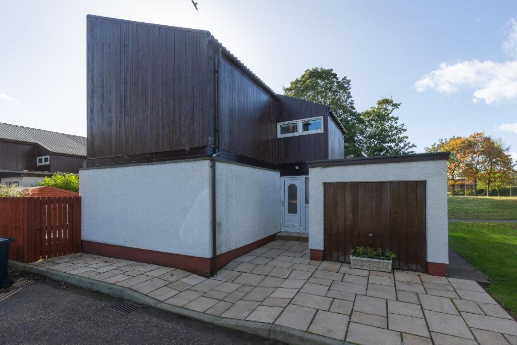 Stevenson Court, West Lothian, EH54 3 bed detached house for sale £