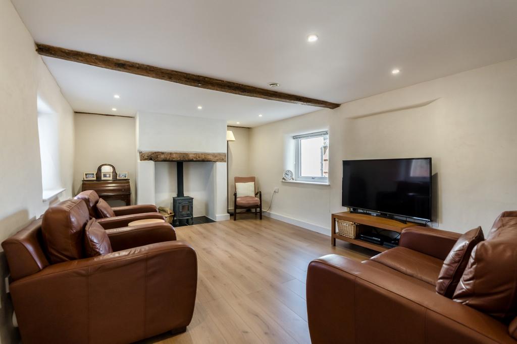 Hargham Road, Attleborough NR17 4 bed detached house for sale £585,000