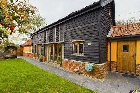 4 bedroom barn conversion for sale - Church Lane, Attleborough NR17