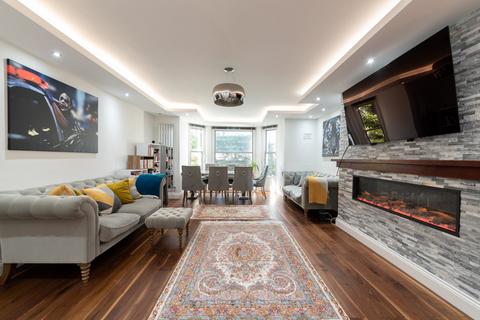 undefined, Ormonde Court, Belsize Grove, London, NW3