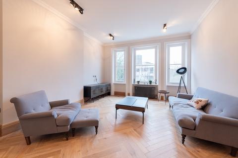 2 bedroom apartment for sale, Belsize Park Gardens, London, NW3