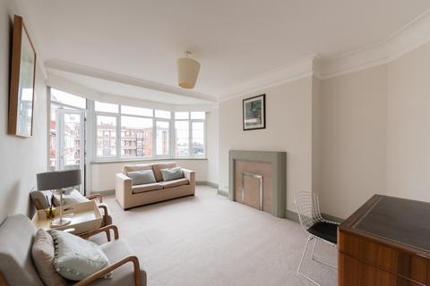 1 bedroom apartment for sale, Hillfield Court, Belsize Avenue, London, NW3