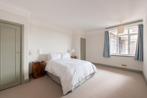 1 bedroom apartment for sale, Hillfield Court, Belsize Avenue, London, NW3