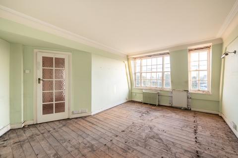 118 Eton Place, London, NW3 2DT