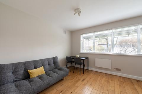 1 bedroom apartment to rent, Haverstock Hill, London, NW3