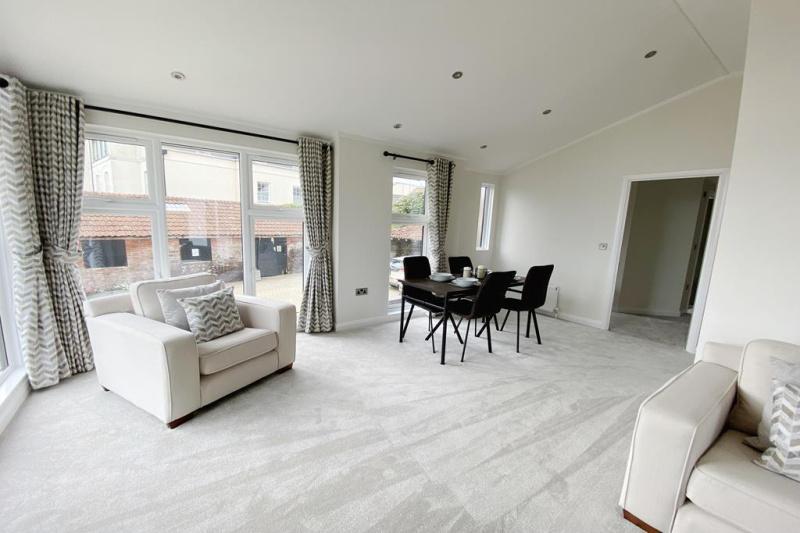 432a Chickerell Road, Chickerell Weymouth DT3 4GF 2 bed park home for