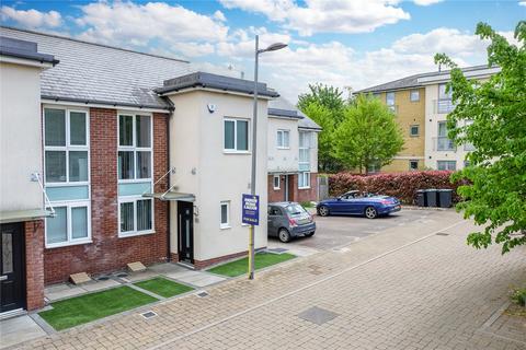 5 Bonham Way, Northfleet, Gravesend, DA11 8FB