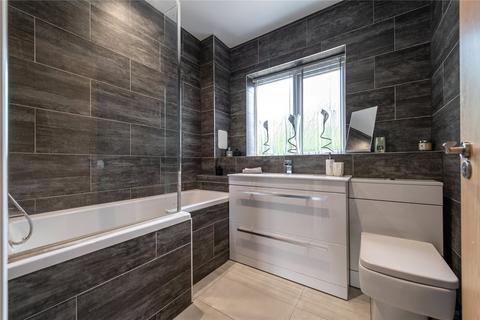 5 Bonham Way, Northfleet, Gravesend, DA11 8FB