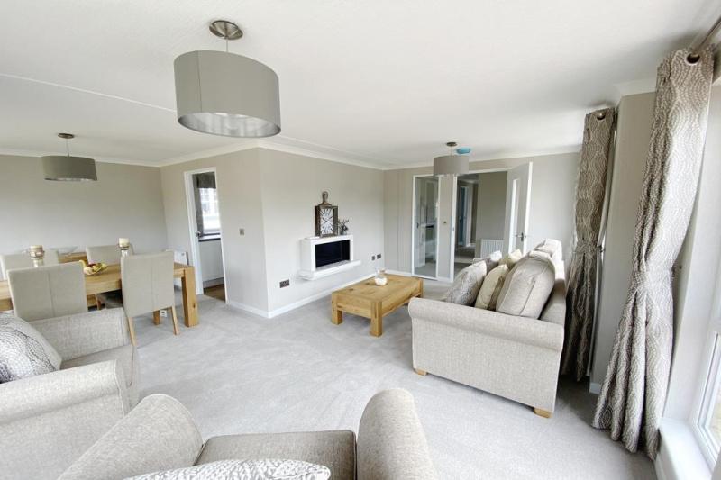 2 Bedroom Fully Furnished New Park Home