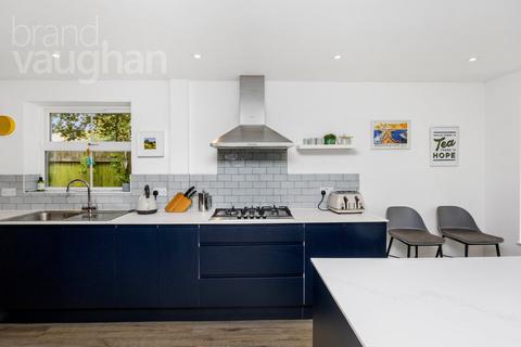 54 Windmill View, Brighton, BN1 8TU