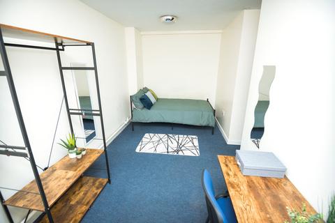 2 bedroom flat to rent, Flat 6, Royal House, 11-13 Goldsmith Street, Nottingham, NG1 5JS
