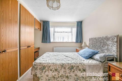 28 Banes Down, Nazeing, Waltham Abbey, EN9 2NU
