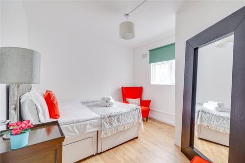 1 bedroom flat for sale, Romily Court, Landridge Road, London