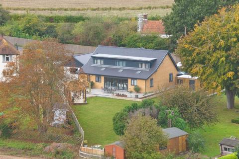 5 bedroom detached house for sale - Canterbury Road, Wingham, CT3