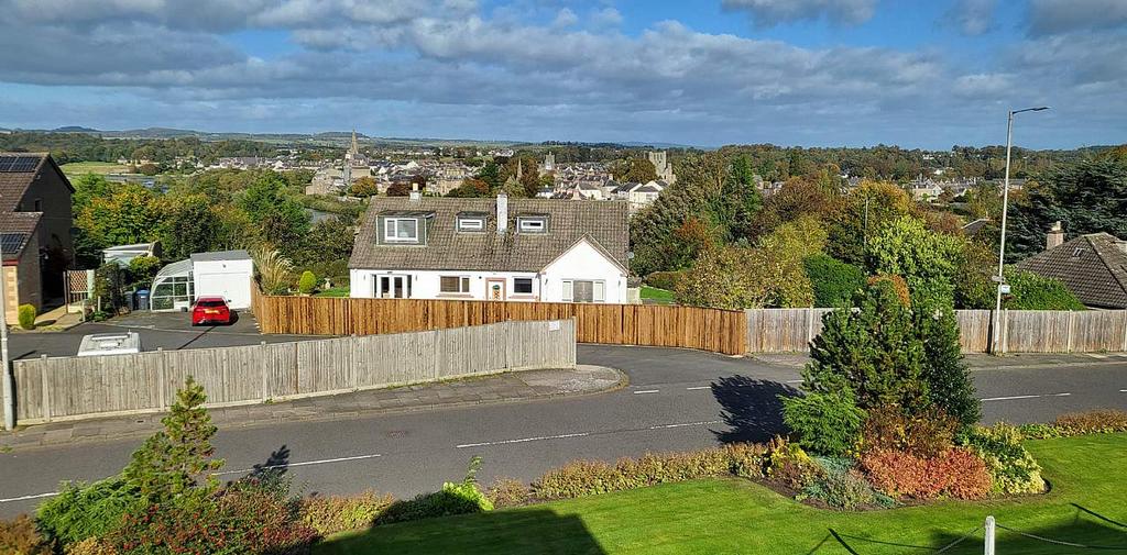3 Barony Knoll, Jedburgh Road, Kelso, Kelso TD5 8JE 4 bed terraced