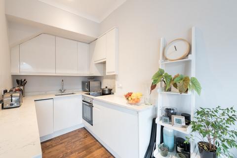 1 bedroom apartment to rent, Adamson Road, London, NW3