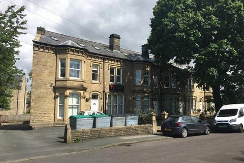 1 bedroom penthouse to rent, Highfields Road, Highfields, Huddersfield, HD1