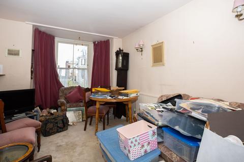 2 bedroom flat for sale, Victoria Road, Deal, CT14