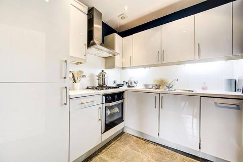 Flat 3, 16 Redcliffe Street, London, SW10 9DT