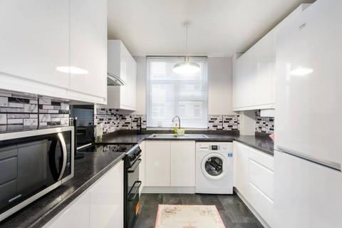 1 bedroom flat to rent - Churchill Place, Harrow, HA1